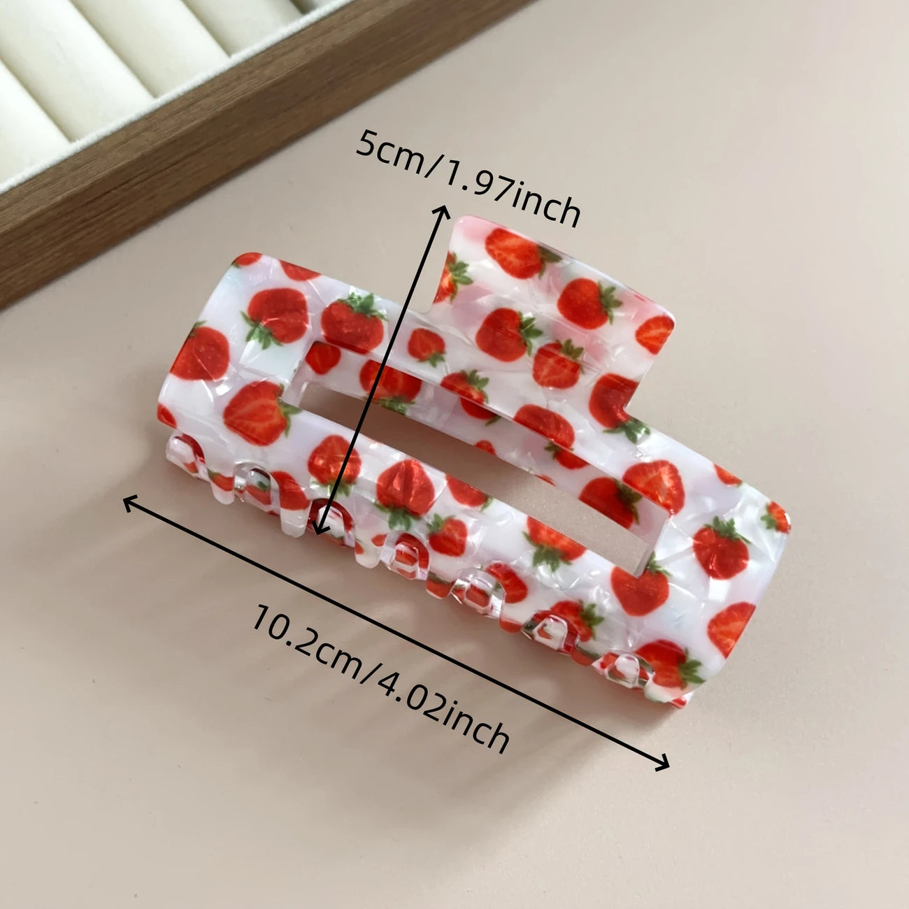 Haarclaw mit Erdbeer-Muster – hochwertiger Haarclip im Frucht-Design Haarklammer